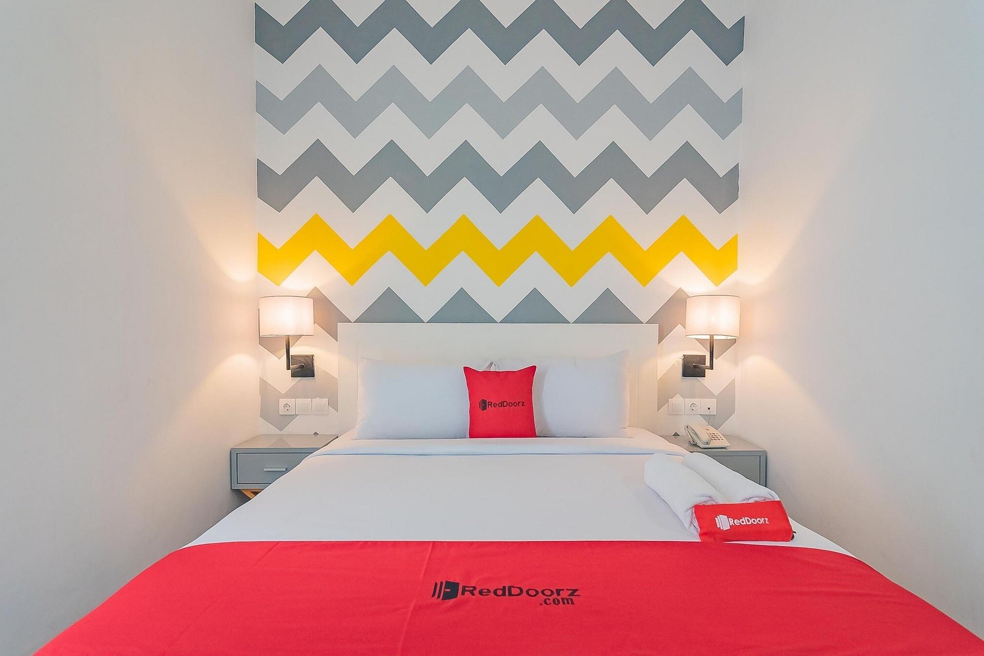 Reddoorz Premium @ Hebat Bandung